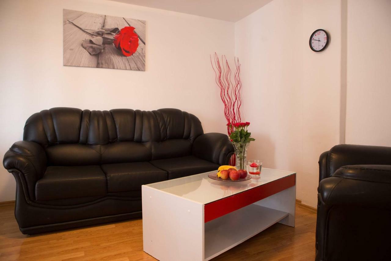 Apartman Antea Оточац Экстерьер фото
