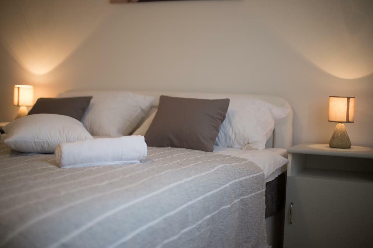 Apartman Antea Оточац Экстерьер фото